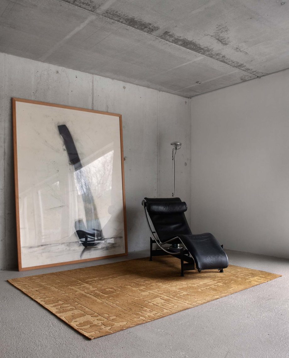 Louis De Poortere teppe LX 9201 Structures Baobab Madagascar Gold interior 3