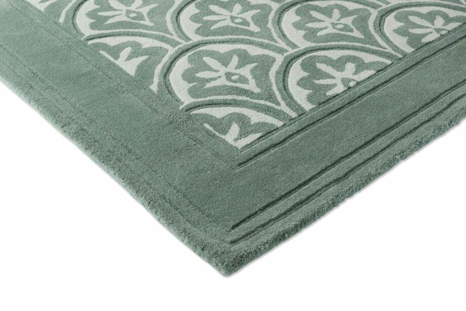 Laura Ashley Catarina Fern 080807 E