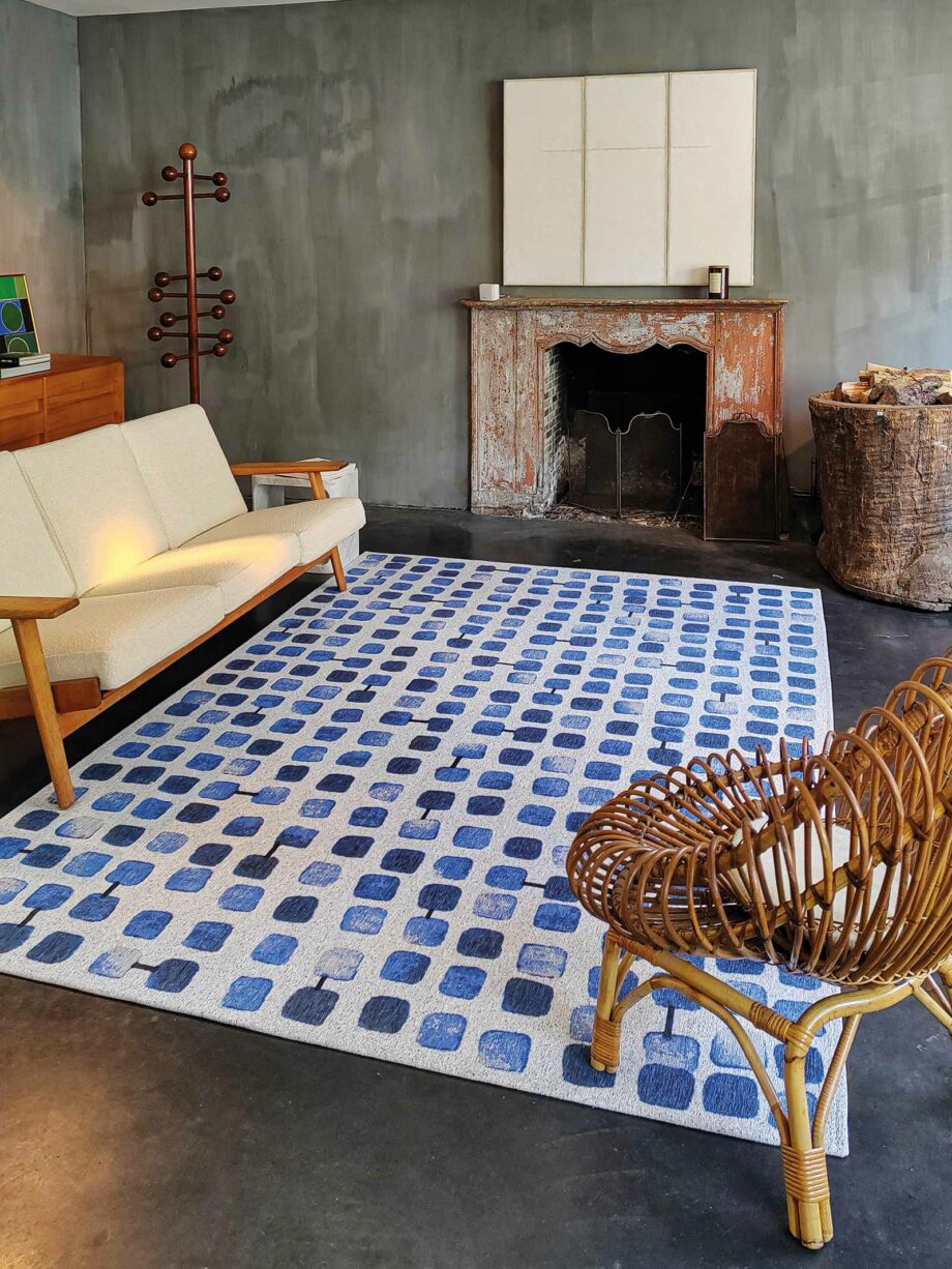 Louis De Poortere teppe Craft Cobblestone 9348 Amparo Blues interior 1