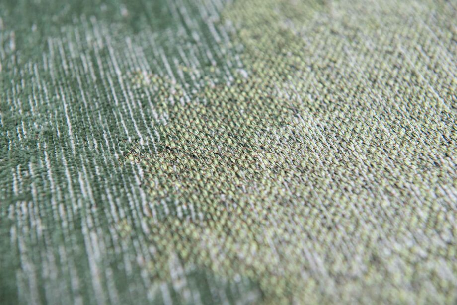 Louis De Poortere teppe Meditation Lagoon 9331 Palm Green zoom 1