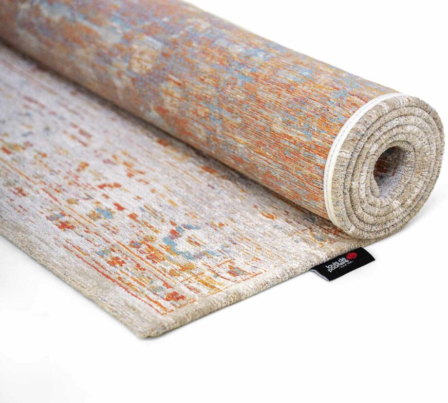 Louis De Poortere teppe Antiquarian Ushak 9836 Galata Sunset roll